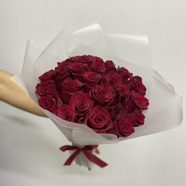 Роза бордо